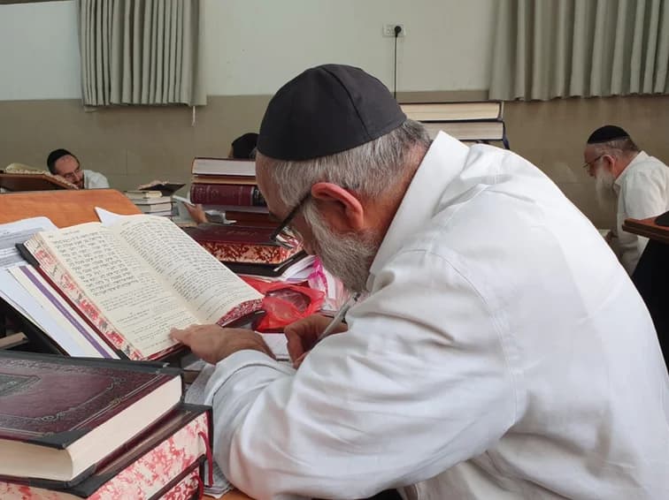 Supporting Torah Scholars